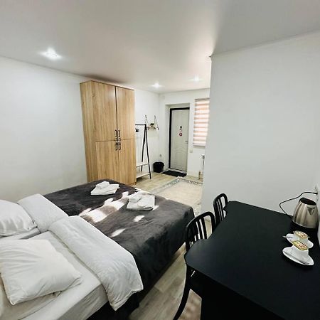 Гостевой Дом Guest Of Almaty Exterior photo
